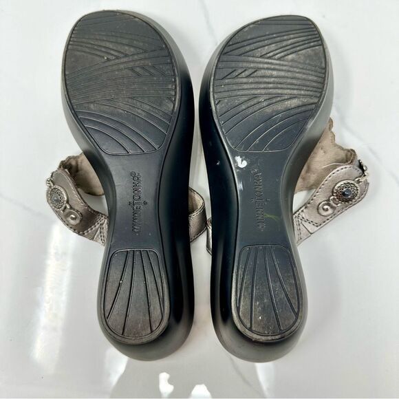 Minnetonka Leather Sandals- Size 8 - Picture 11 of 12